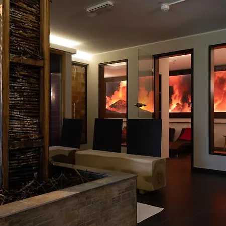 Vulcano Lindenhof 4*