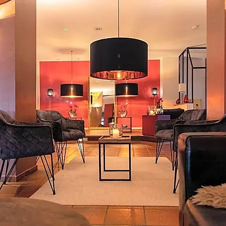 Hotel Vulcano Lindenhof 4*