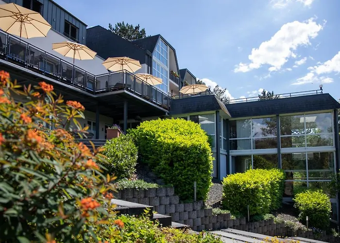 Vulcano Lindenhof 4*